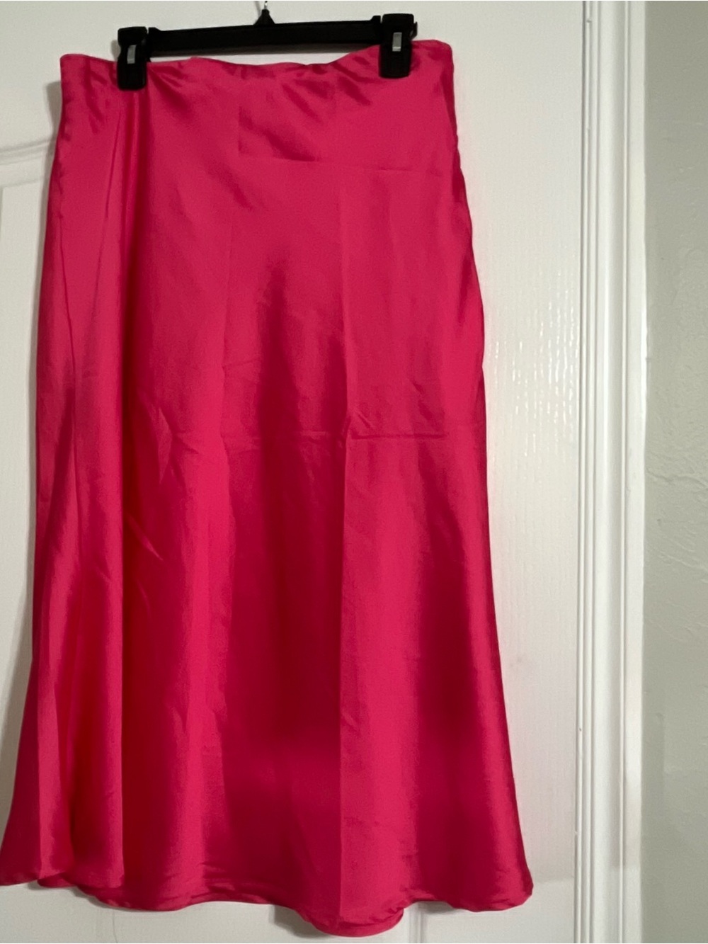 Women's A-Line Skirt in Bright Pink Elastic waist Size L “Like New”